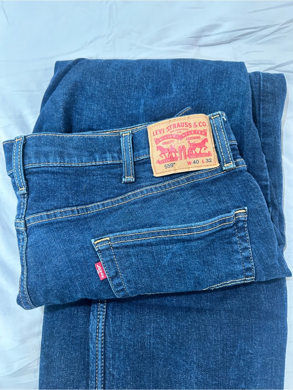 Levi's Men's Dark Blue Relaxed Straight Jeans